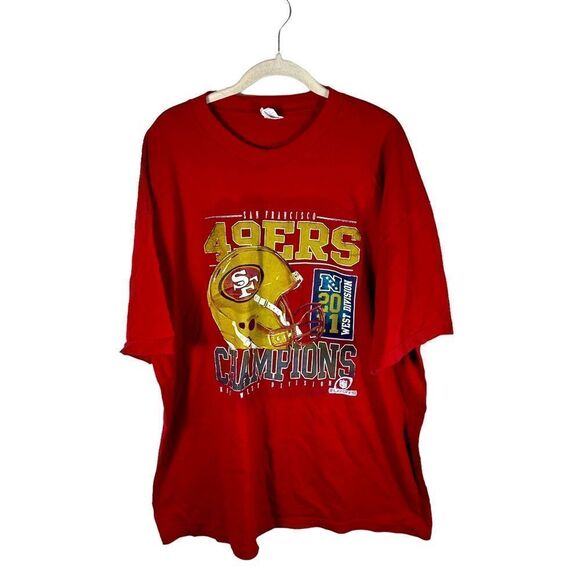 Gildan 2011 San Fransisco 49ers Championship West Division Red Graphic Tee - Picture 1 of 5